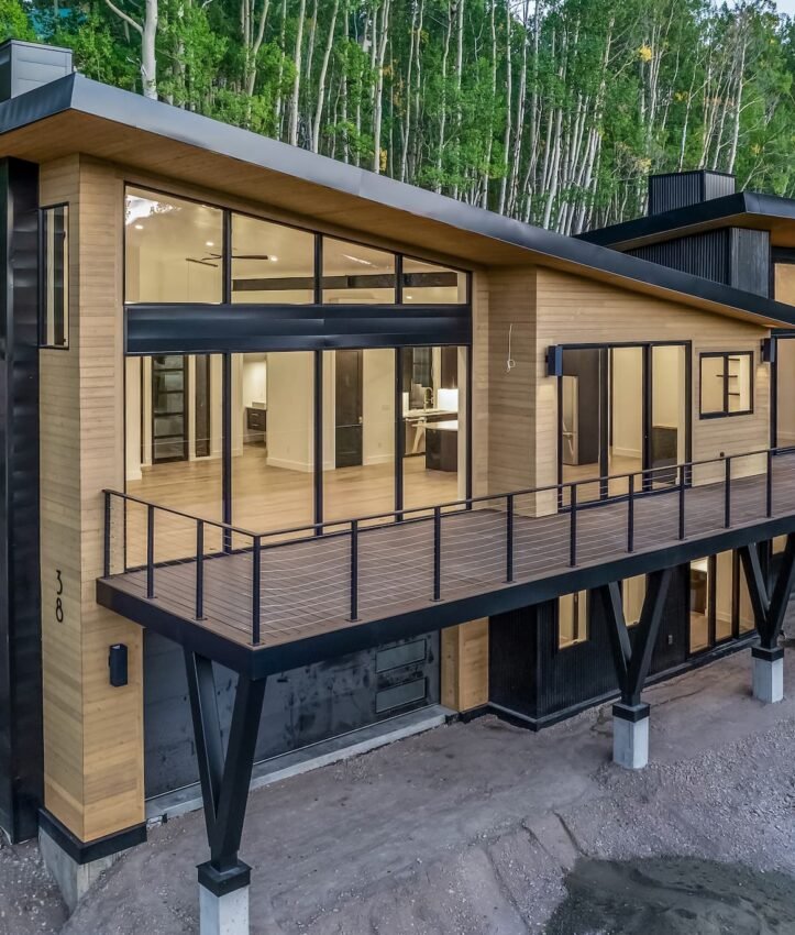 Crested-Butte-Custom-Mountain-Home-Architecture-exterior